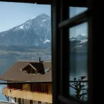 Bijou Beatus - Lakeview Sunset Retreat *