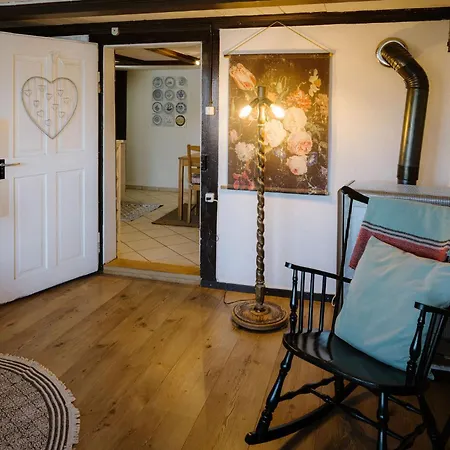 Bijou Beatus - Lakeview Sunset Retreat Appartement *