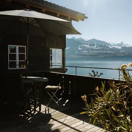 Bijou Beatus - Lakeview Sunset Retreat