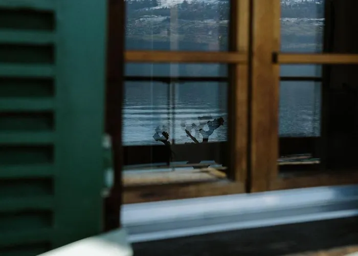 Bijou Beatus - Lakeview Sunset Retreat Lejlighed *