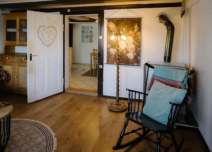 Bijou Beatus - Lakeview Sunset Retreat Lejlighed *