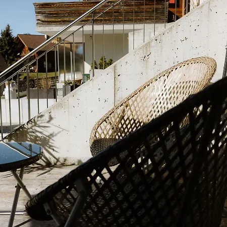 Bijou Beatus - Lakeview Sunset Retreat Apartament Merligen