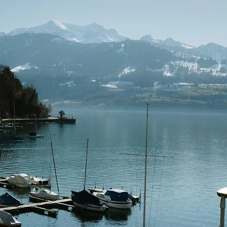 Bijou Beatus - Lakeview Sunset Retreat Apartament